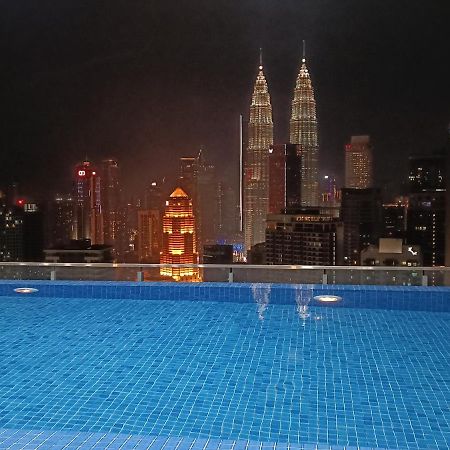 Cl 29A Insta Klcc View & Infinity Pool Appartement Kuala Lumpur Buitenkant foto