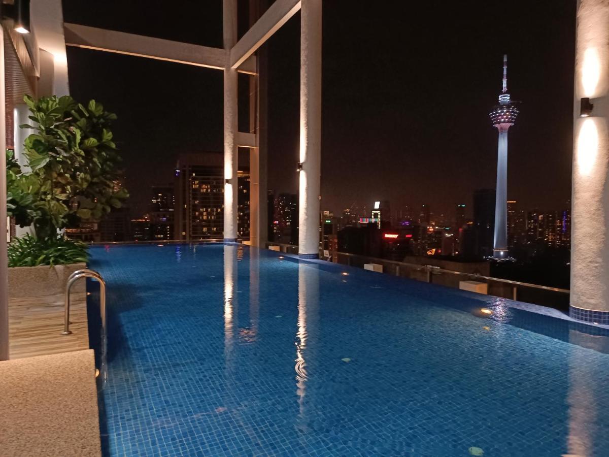 Cl 29A Insta Klcc View & Infinity Pool Appartement Kuala Lumpur Buitenkant foto