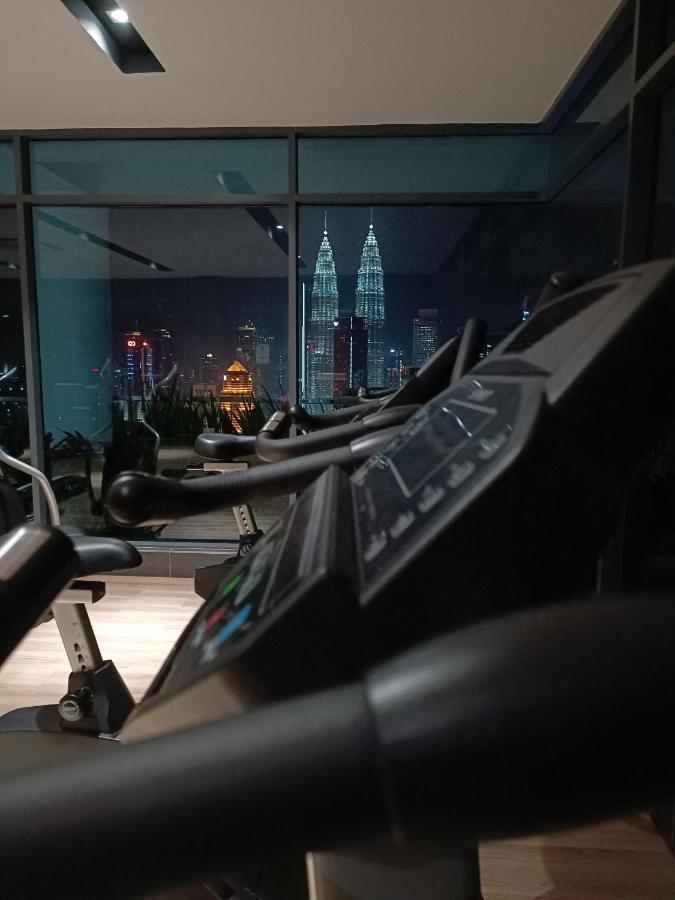 Cl 29A Insta Klcc View & Infinity Pool Appartement Kuala Lumpur Buitenkant foto