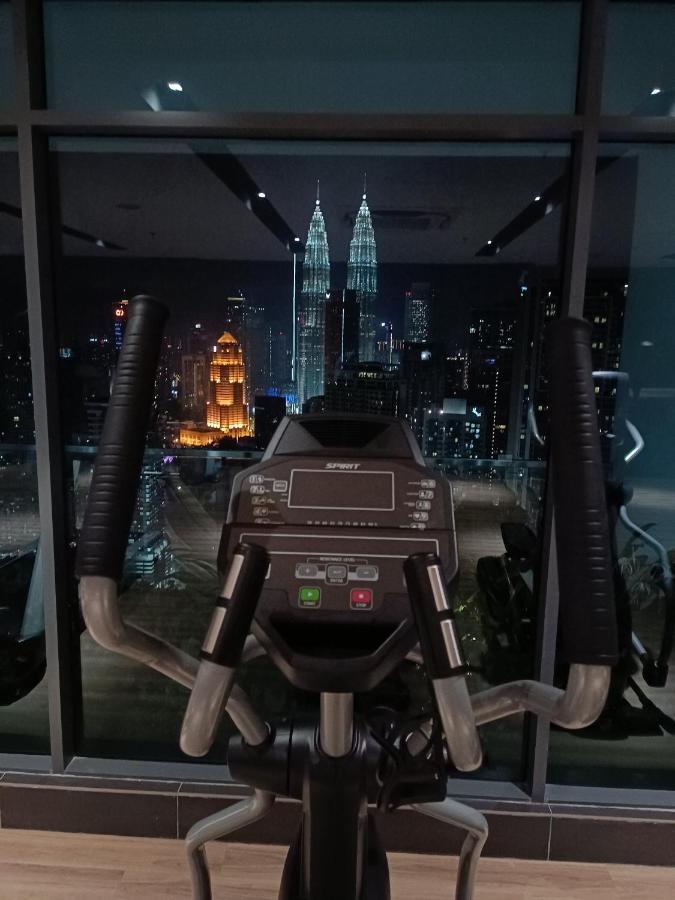 Cl 29A Insta Klcc View & Infinity Pool Appartement Kuala Lumpur Buitenkant foto