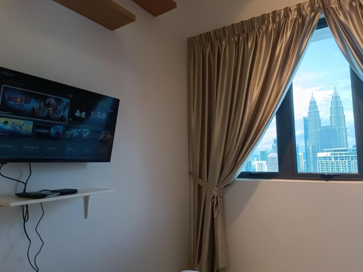 Cl 29A Insta Klcc View & Infinity Pool Appartement Kuala Lumpur Buitenkant foto
